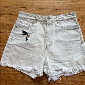 La Vie Rebecca Taylor Embroidered Hummingbird Denim Shorts Size 27